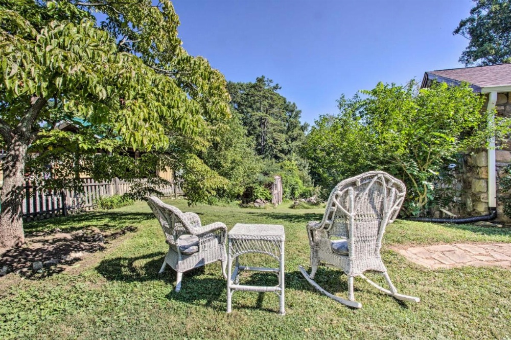 West Asheville Home with Patio, 5Mi to Dtwn! Image 14