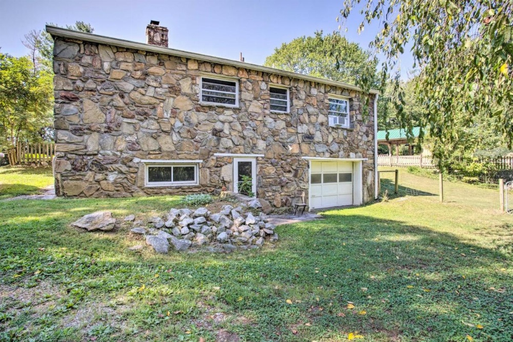 West Asheville Home with Patio, 5Mi to Dtwn! Image 21